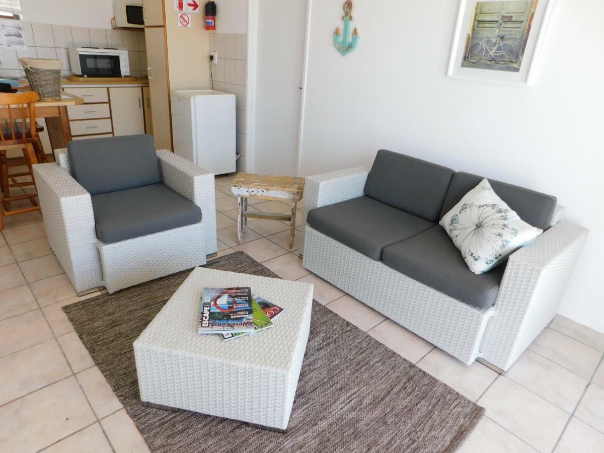 Rivertides Self Catering Guest House Velddrif Extérieur photo